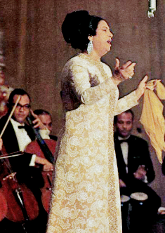 تصريحات دويدار عن أم كلثوم ما زالت تثير أزمة في مصر